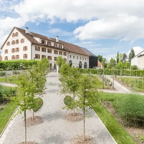abtgarten-klosterhalbinsel-wettingen-03.webp