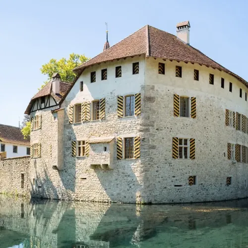 aussenaufnahme-schloss-hallwyl-copyright--ma-roman-kasinski.webp